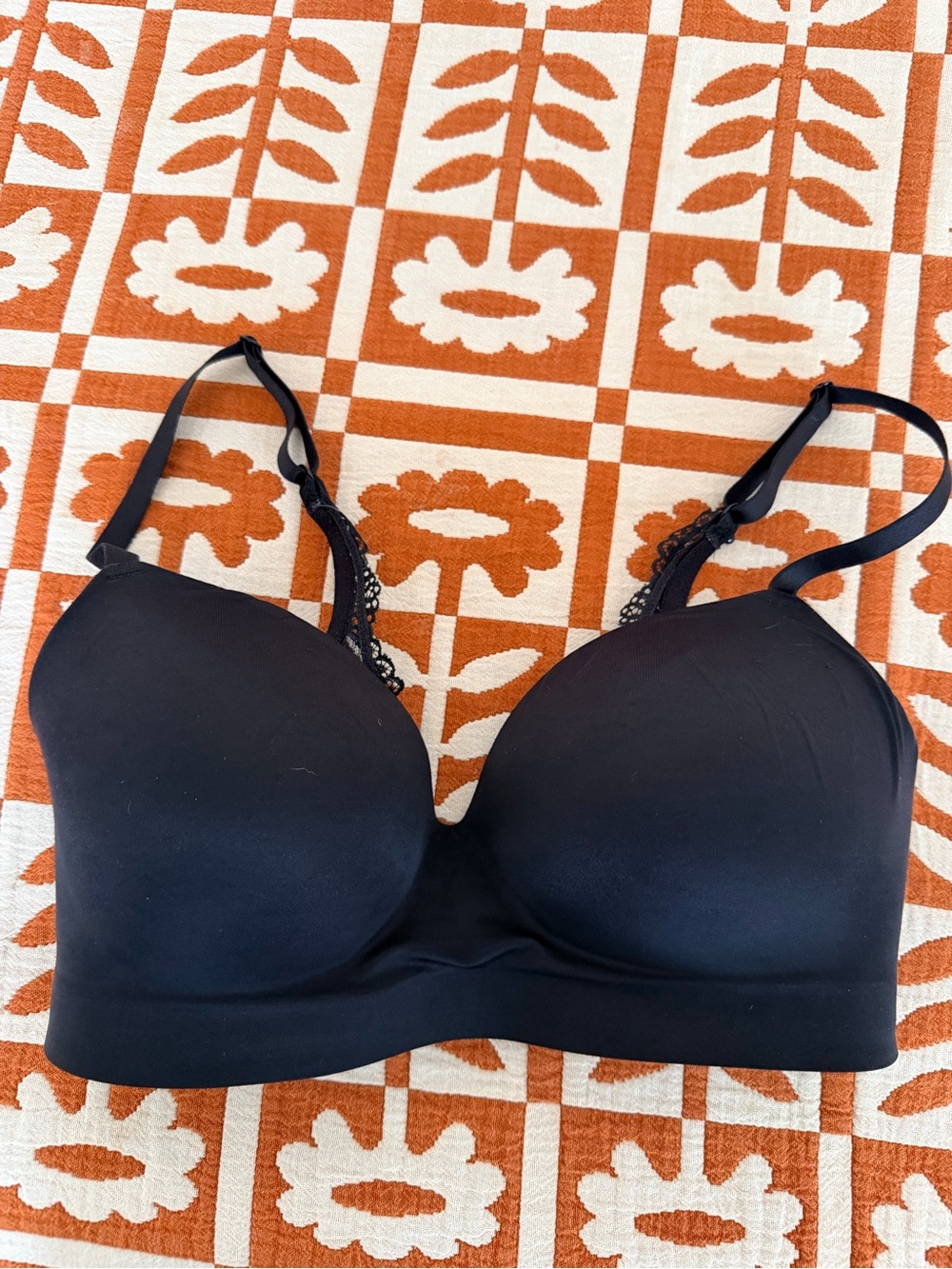 Soma ENBLISS
Luxe Wireless Bra with Lace Back